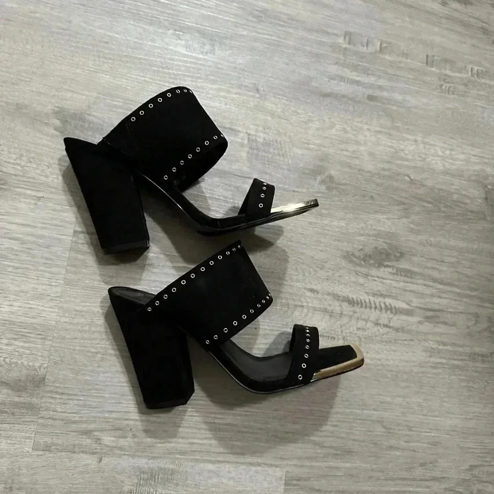 Dkny excellent
